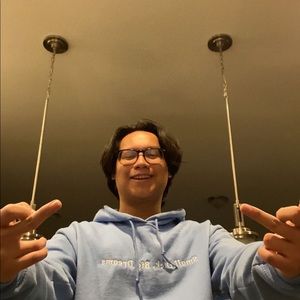 Meet your Posher, Devin